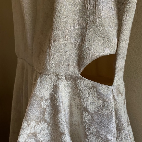 Francesca Dress - Picture 3 of 6